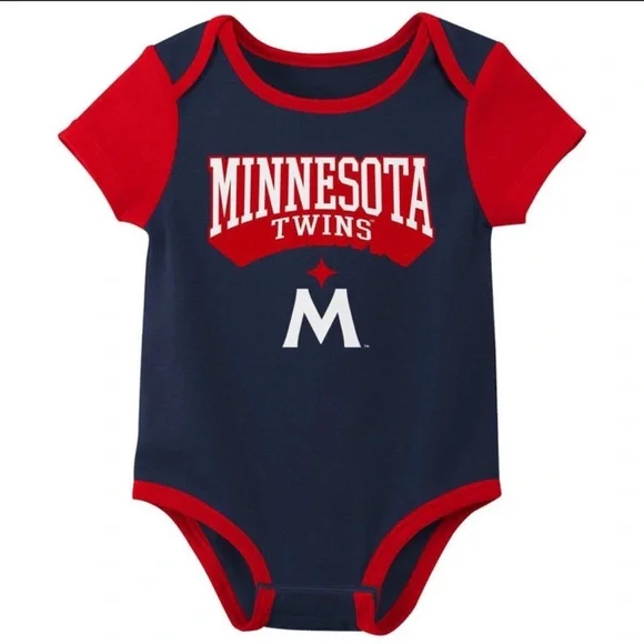 MLB Minnesota Twins Infant Boys' 3pk
Minnesota Twins Baby Bodysuit Set - Picture 4 of 4